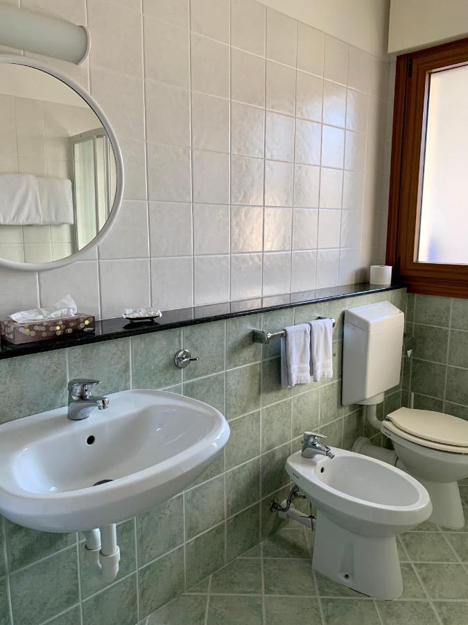 Hotel Serena Γκράντο Εξωτερικό φωτογραφία